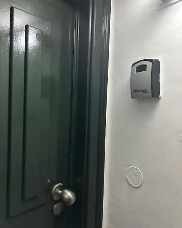 Mourarias Place - * Lisboa